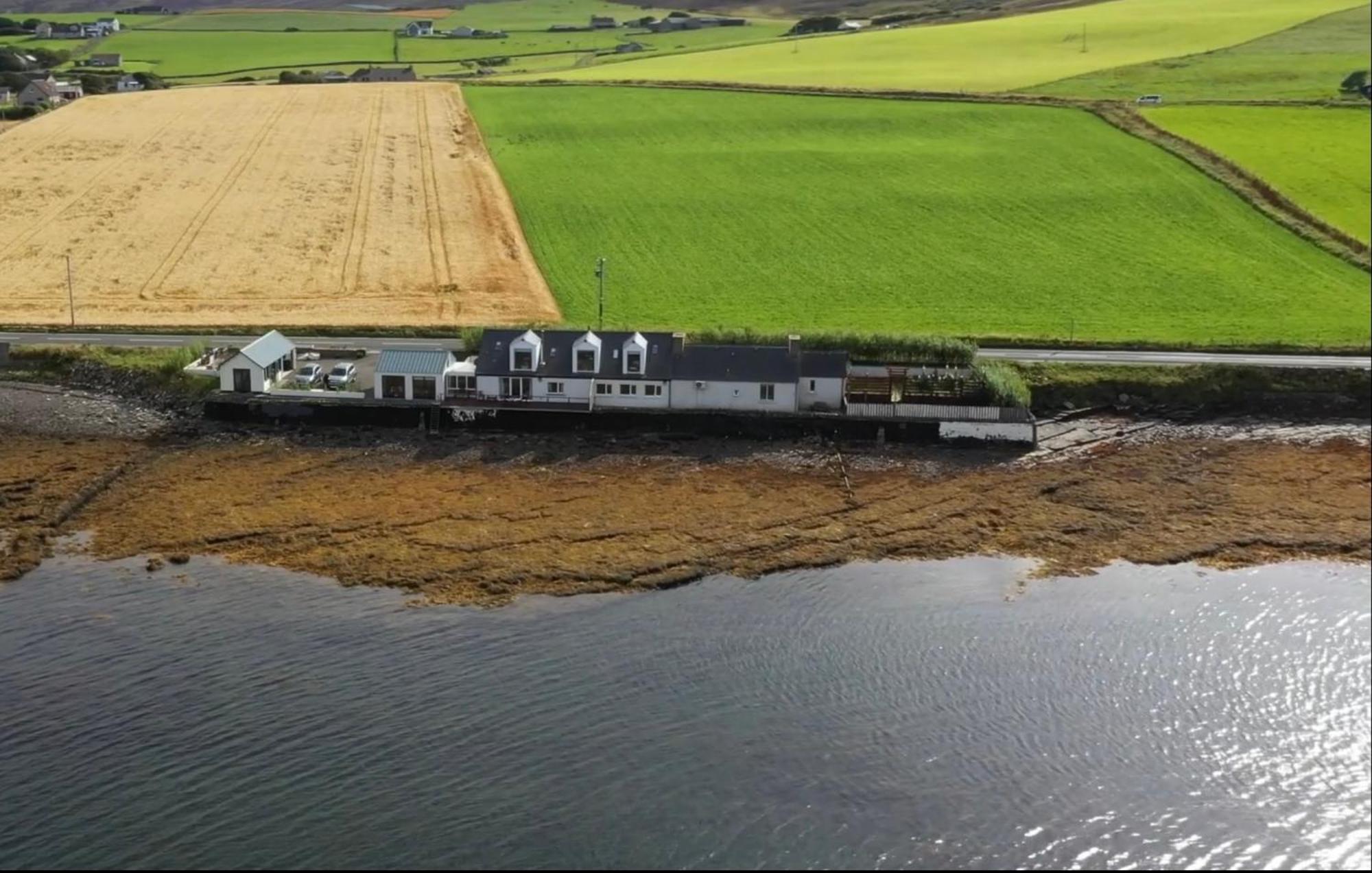 Waterfront House Hotel Finstown Buitenkant foto